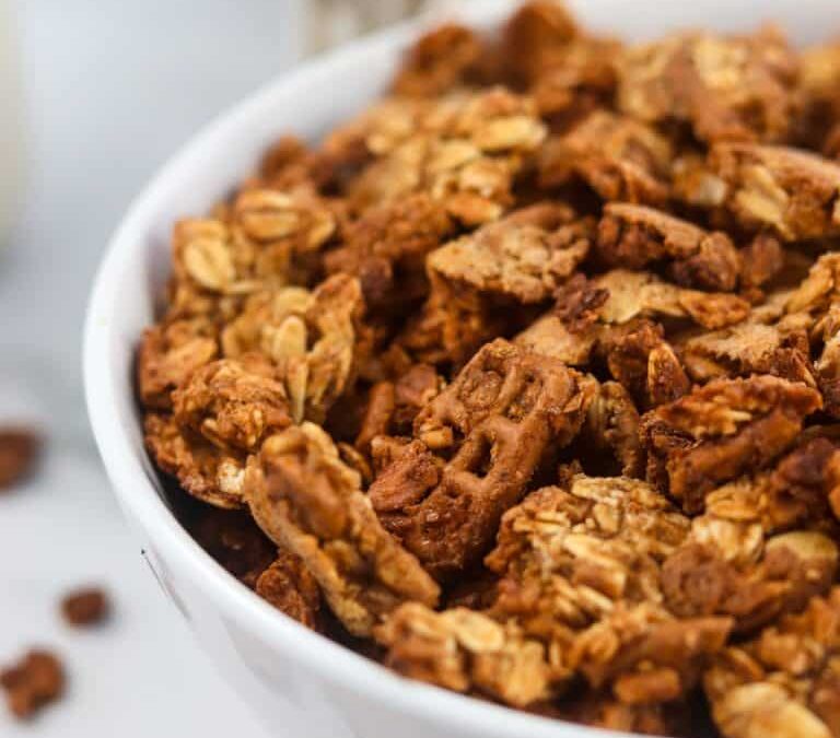 Cinnamon Pretzel Granola